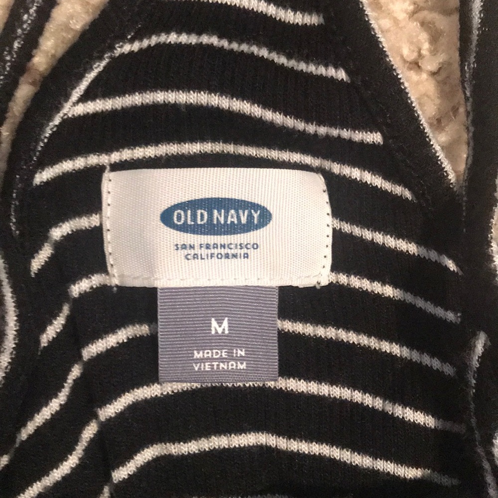 Old Navy Tank Top - Picture 3 of 4